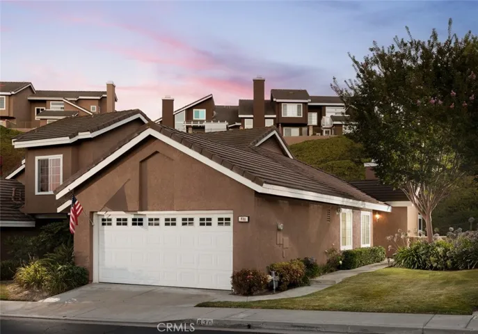 830 S Sapphire Lane, Anaheim Hills, California 92807