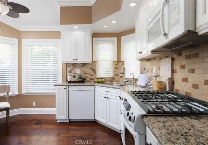 830 S Sapphire Lane, Anaheim Hills, California 92807