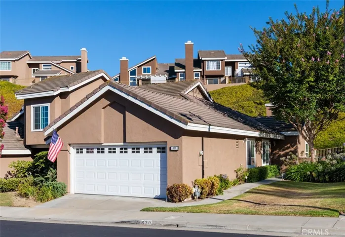 830 S Sapphire Lane, Anaheim Hills, California 92807