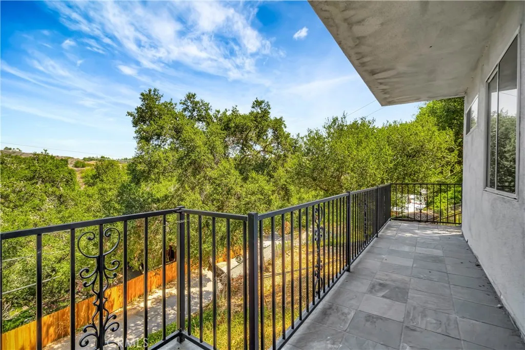 22011 Callado Way, Topanga, California 90290 home-pic-34