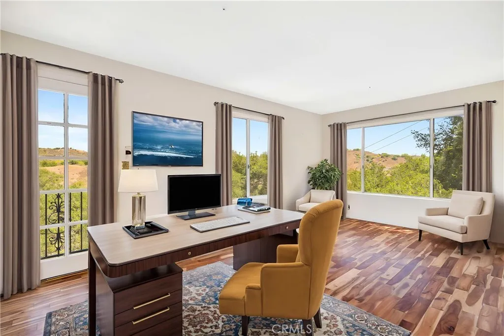 22011 Callado Way, Topanga, California 90290 home-pic-30