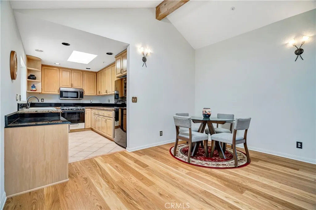 22011 Callado Way, Topanga, California 90290 home-pic-8