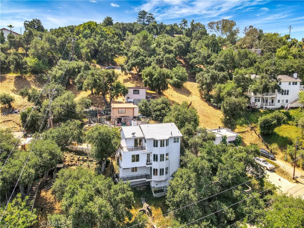 22011 Callado Way, Topanga, California 90290 home-pic-47