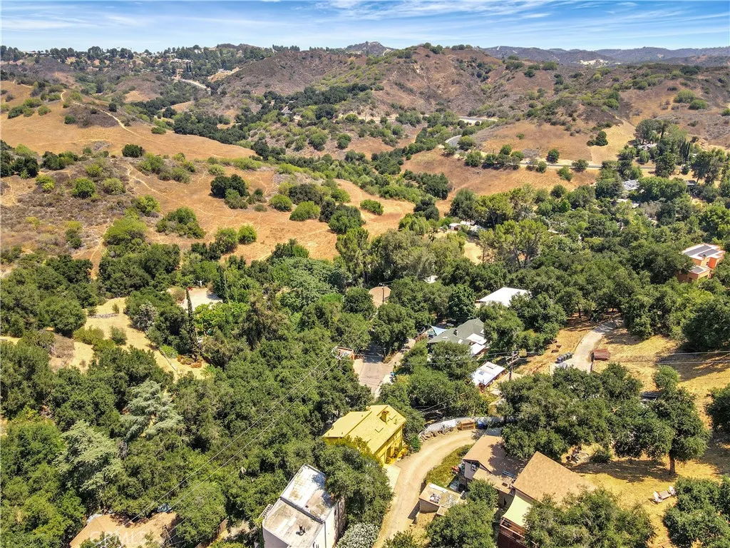 22011 Callado Way, Topanga, California 90290 home-pic-45