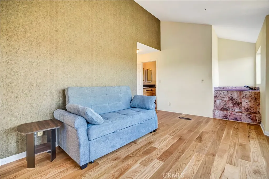 22011 Callado Way, Topanga, California 90290 home-pic-16