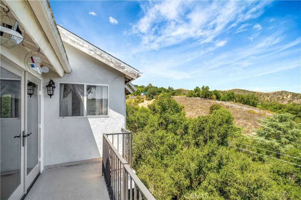 22011 Callado Way, Topanga, California 90290 home-pic-20