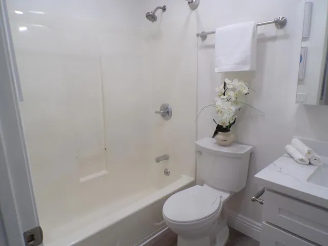 401 S Norfolk Street 110, San Mateo, California 94401