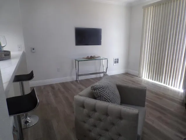 401 S Norfolk Street 110, San Mateo, California 94401