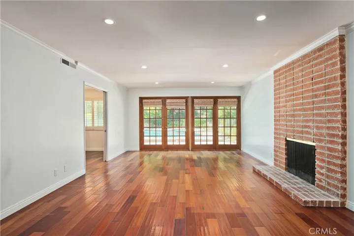 5819 Fairhaven Avenue, Woodland Hills, California 91367