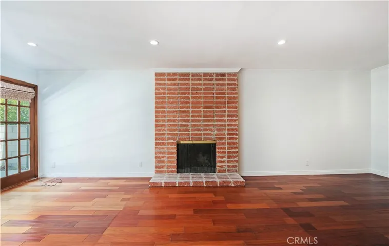 5819 Fairhaven Avenue, Woodland Hills, California 91367