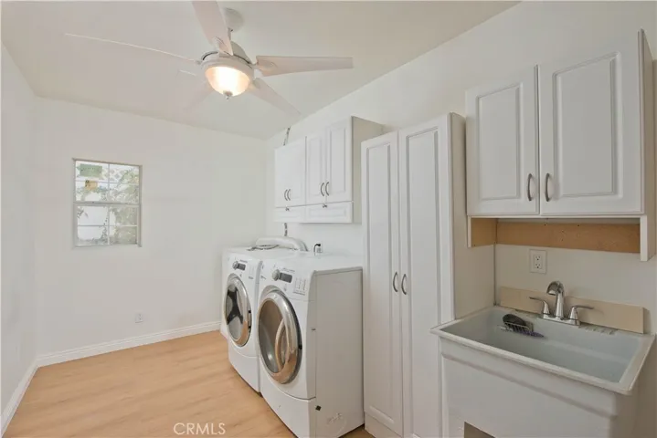 5819 Fairhaven Avenue, Woodland Hills, California 91367