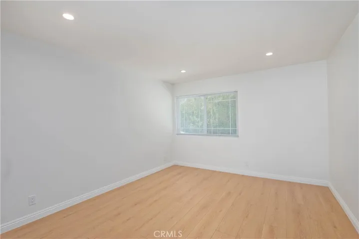 5819 Fairhaven Avenue, Woodland Hills, California 91367