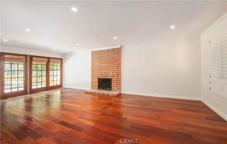 5819 Fairhaven Avenue, Woodland Hills, California 91367