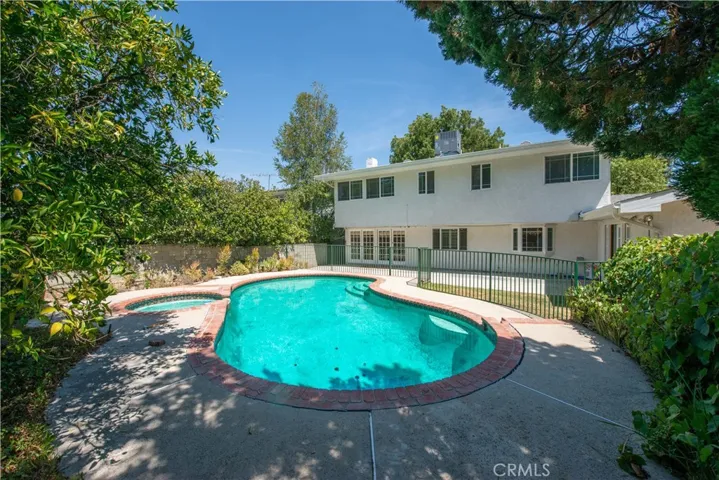 5819 Fairhaven Avenue, Woodland Hills, California 91367