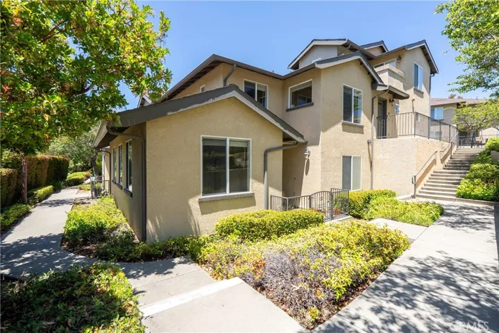 647 Paseo Bella Montana #a, San Luis Obispo, California 93405