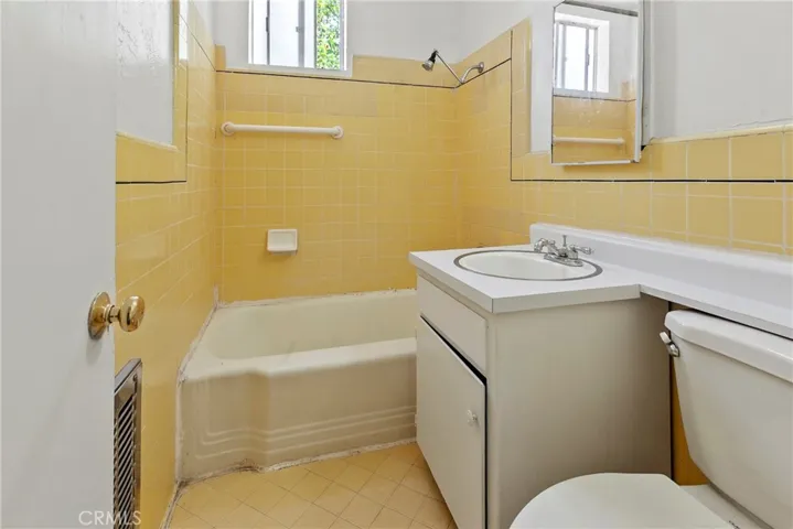 1274 Stafford Street, San Luis Obispo, California 93405