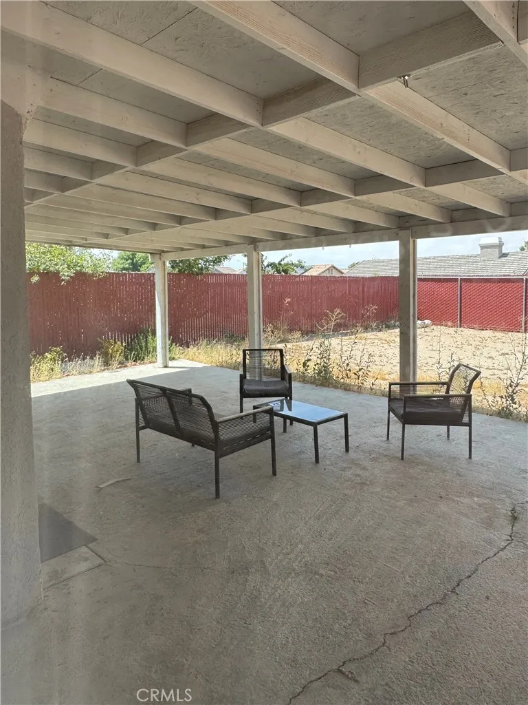 14230 Hillsborough Drive, Victorville, California 92392 home-pic-17