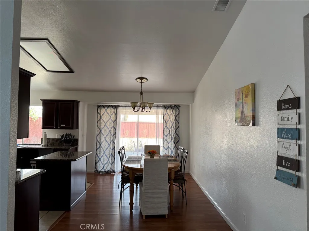 14230 Hillsborough Drive, Victorville, California 92392 home-pic-4