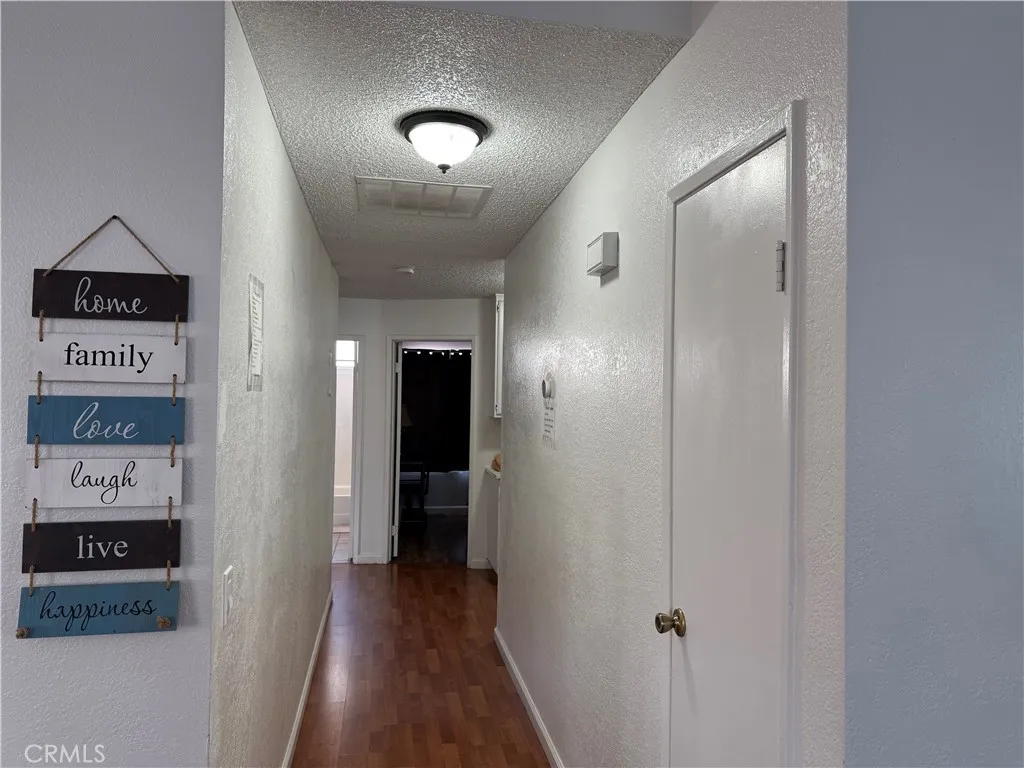 14230 Hillsborough Drive, Victorville, California 92392 home-pic-7