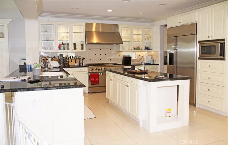 6386 Silent Harbor Drive, Huntington Beach, California 92648