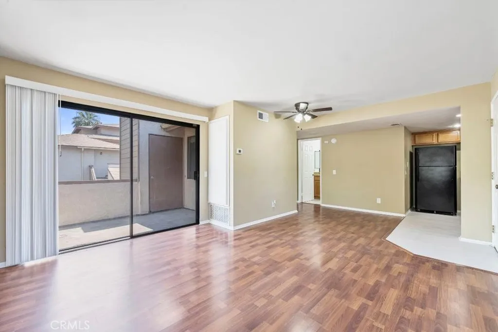 1313 Massachusetts Avenue 201, Riverside, California 92507 home-pic-6