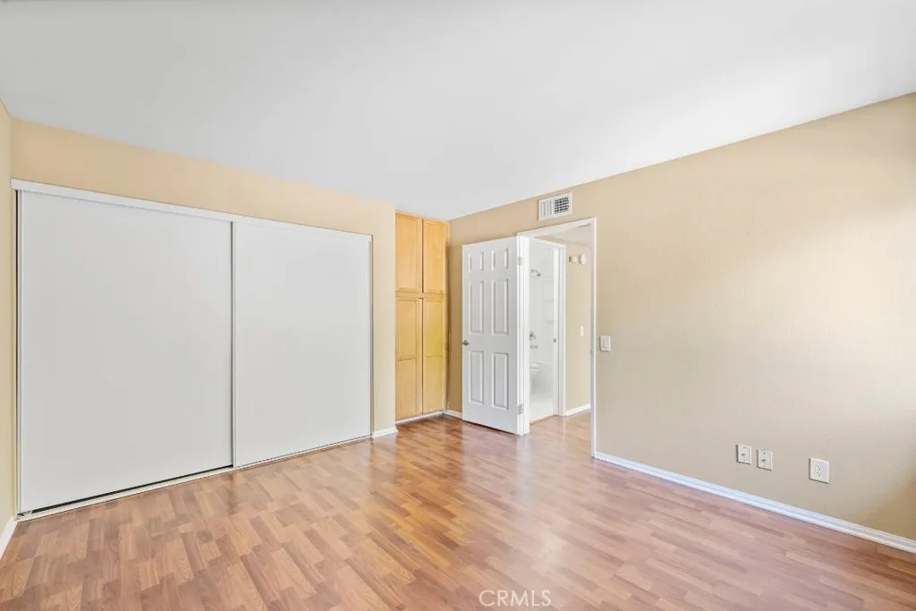 1313 Massachusetts Avenue 201, Riverside, California 92507 home-pic-3
