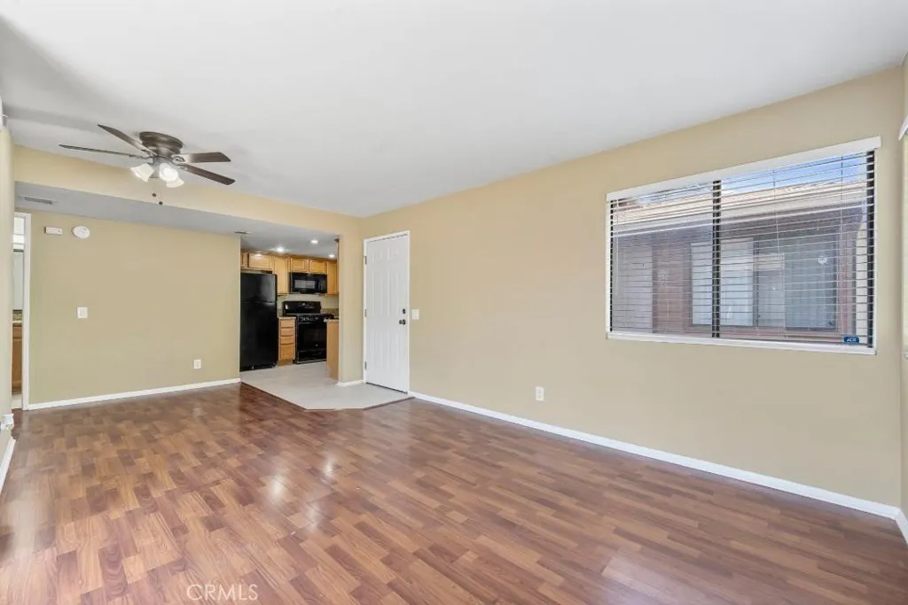 1313 Massachusetts Avenue 201, Riverside, California 92507 home-pic-4