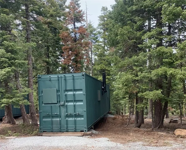 Containers are a Shipping containers offer a great way to build an affordable, modern living space