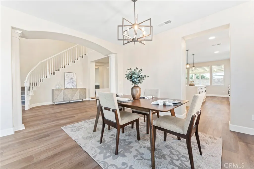 32943 Edinborough Way, Menifee, California 92584 home-pic-9