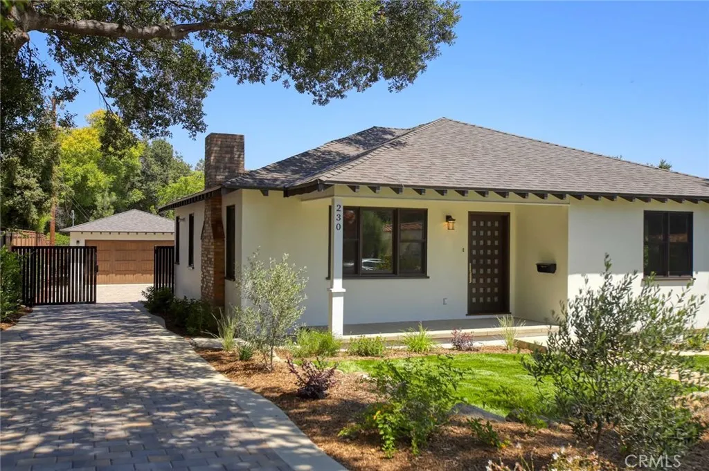 230 N Sunnyside Avenue, Sierra Madre, California 91024, 4 Bedrooms Bedrooms, ,5 BathroomsBathrooms,Residential,For Sale,Sunnyside,BB25174920