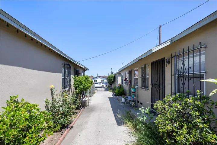 723 S Kern Avenue, East Los Angeles, California 90022