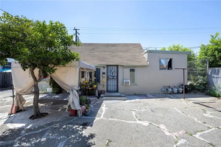 723 S Kern Avenue, East Los Angeles, California 90022