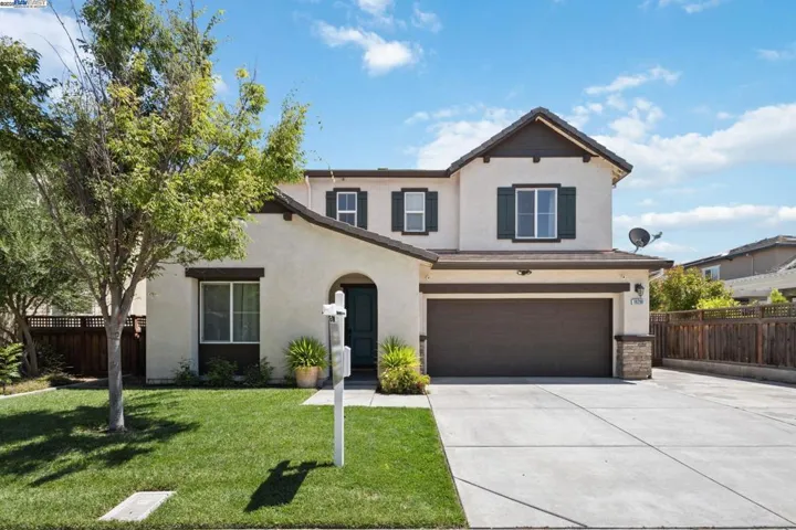 18290 Commercial St, Lathrop, California 95330