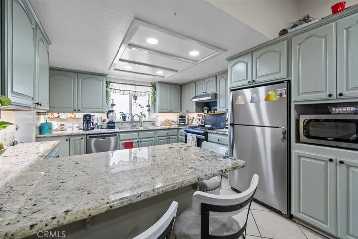 3052 E Avenue S4, Palmdale, California 93550