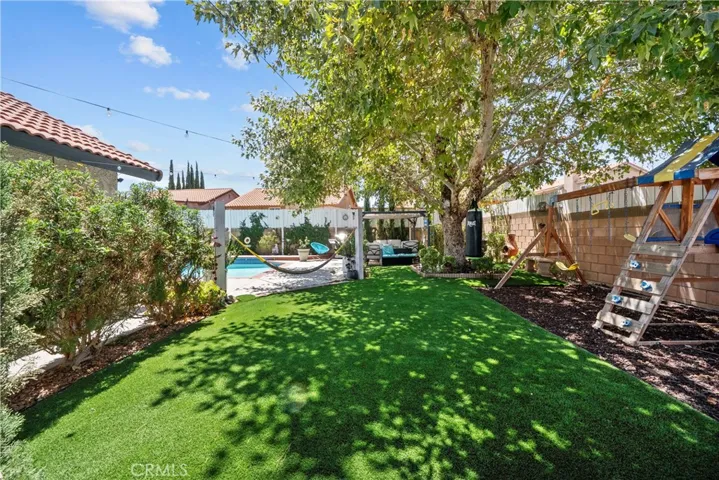 3052 E Avenue S4, Palmdale, California 93550