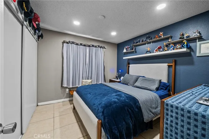 3052 E Avenue S4, Palmdale, California 93550