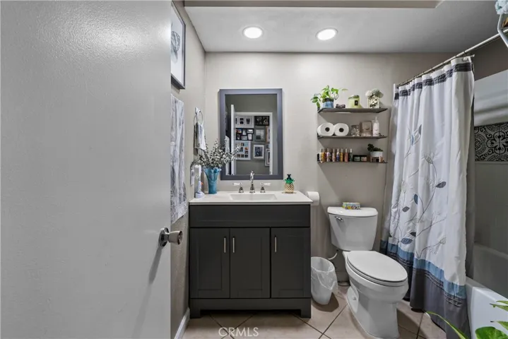 3052 E Avenue S4, Palmdale, California 93550