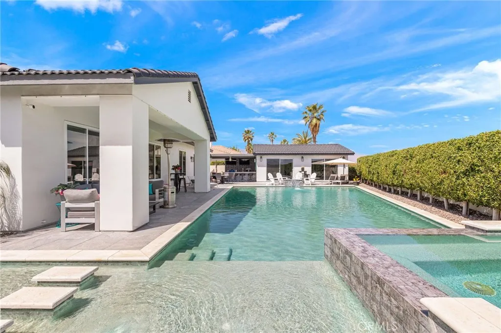 74626 Lavender Way, Palm Desert, California 92260 home-pic-1