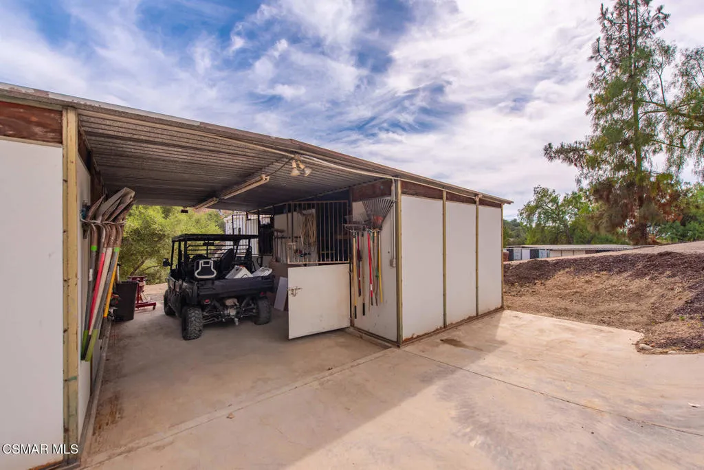 2056 Casual Court, Simi Valley, California 93065 home-pic-66
