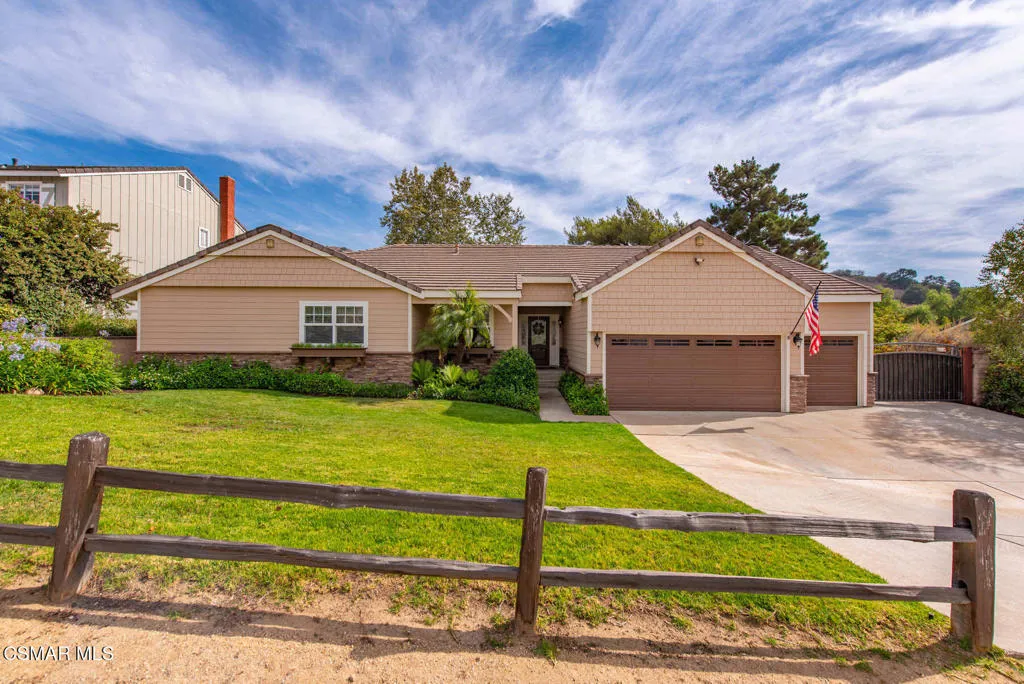 2056 Casual Court, Simi Valley, California 93065 home-pic-0