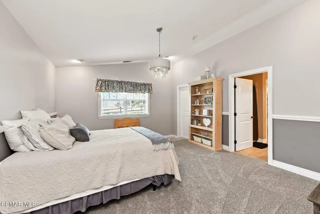 2056 Casual Court, Simi Valley, California 93065 home-pic-31