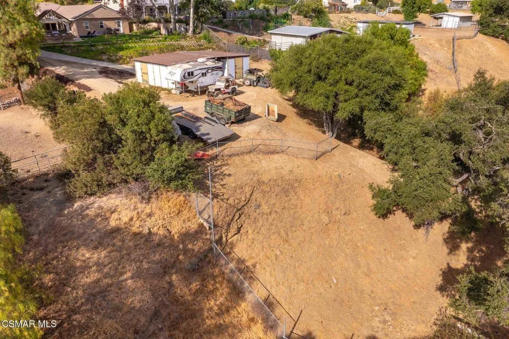 2056 Casual Court, Simi Valley, California 93065 home-pic-79