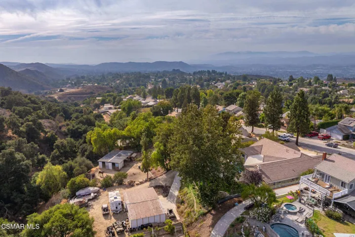 2056 Casual Ct Simi Valley-88