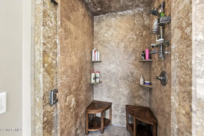 2056 Casual Ct Simi Valley-44