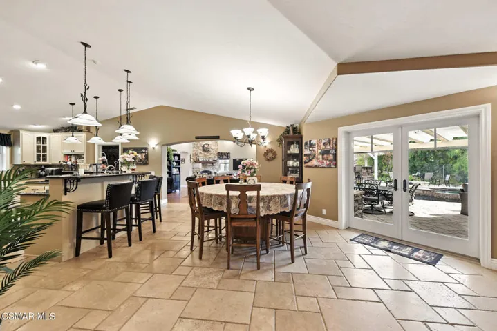 2056 Casual Ct Simi Valley-16