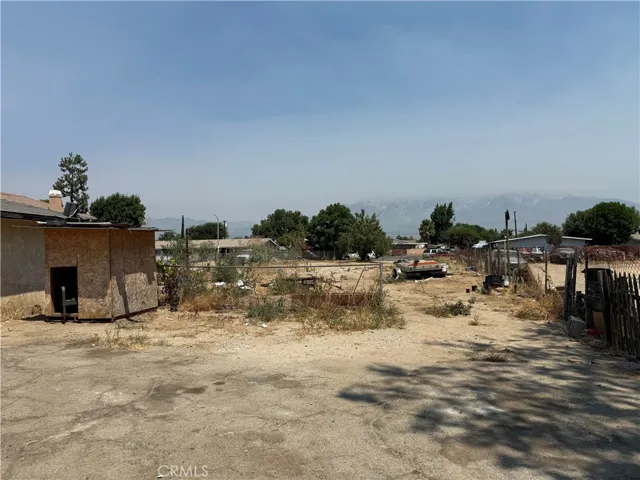 1685 E 4th Street, Ontario, California 91764