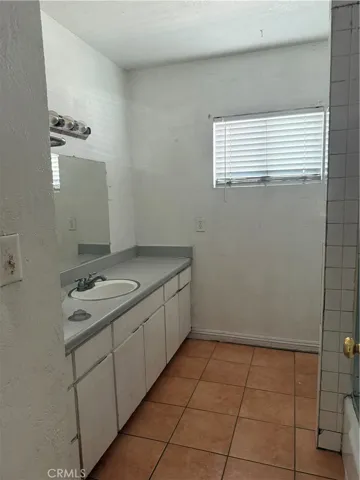 1685 E 4th Street, Ontario, California 91764
