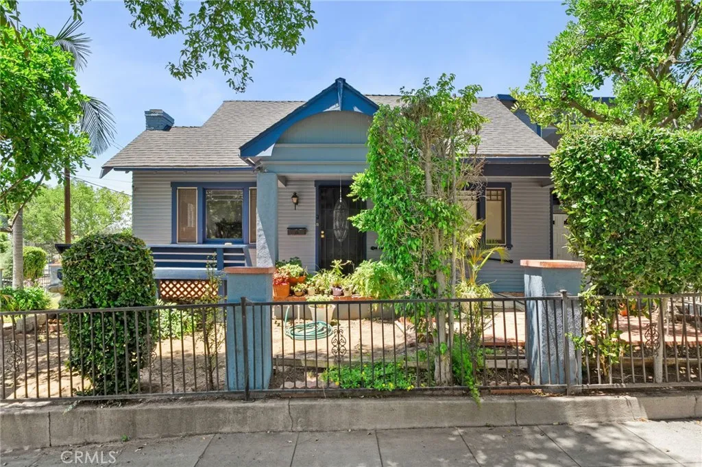 1063 E Rio Grande Street, Pasadena, California 91104 home-pic-0