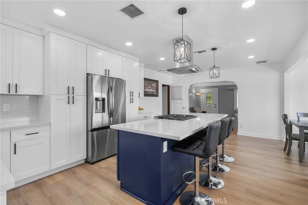 1063 E Rio Grande Street, Pasadena, California 91104 home-pic-13