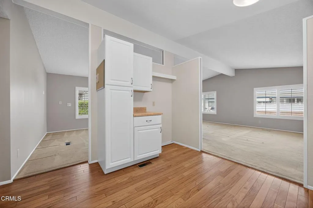 975 Telegraph Road 40, Santa Paula, California 93060 home-pic-18